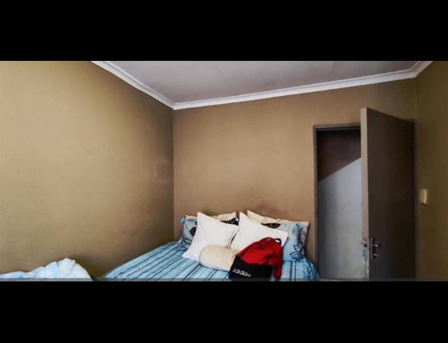 3 BEDROOM HOUSE FOR SALE IN WINDMILL PARK EXT